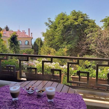 Sea Garden Lux Apartment Varna Bagian luar foto