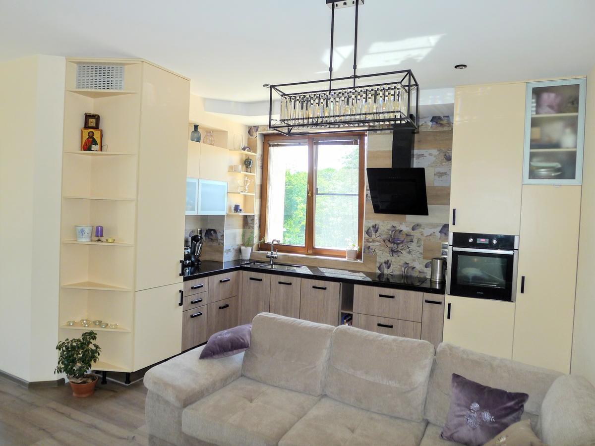 Sea Garden Lux Apartment Varna Bagian luar foto